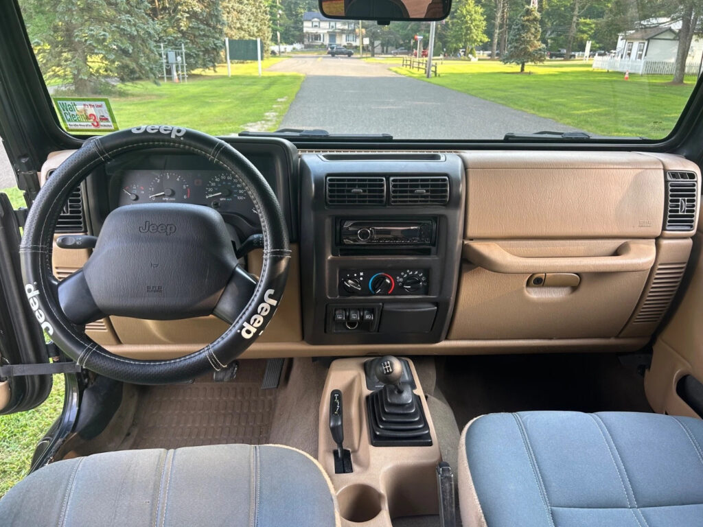 2000 Jeep Wrangler Sahara