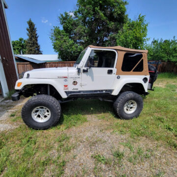 2001 Jeep Sahara na prodej