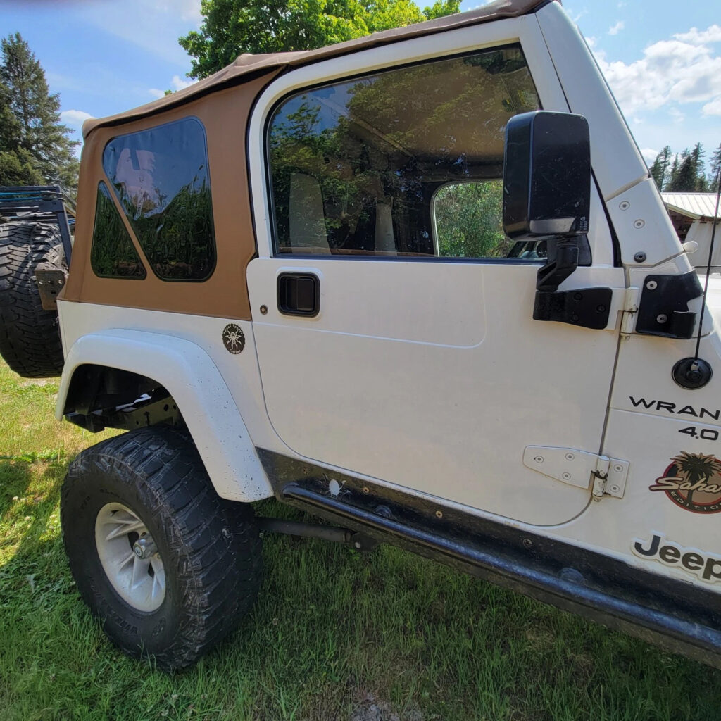 2001 Jeep Sahara