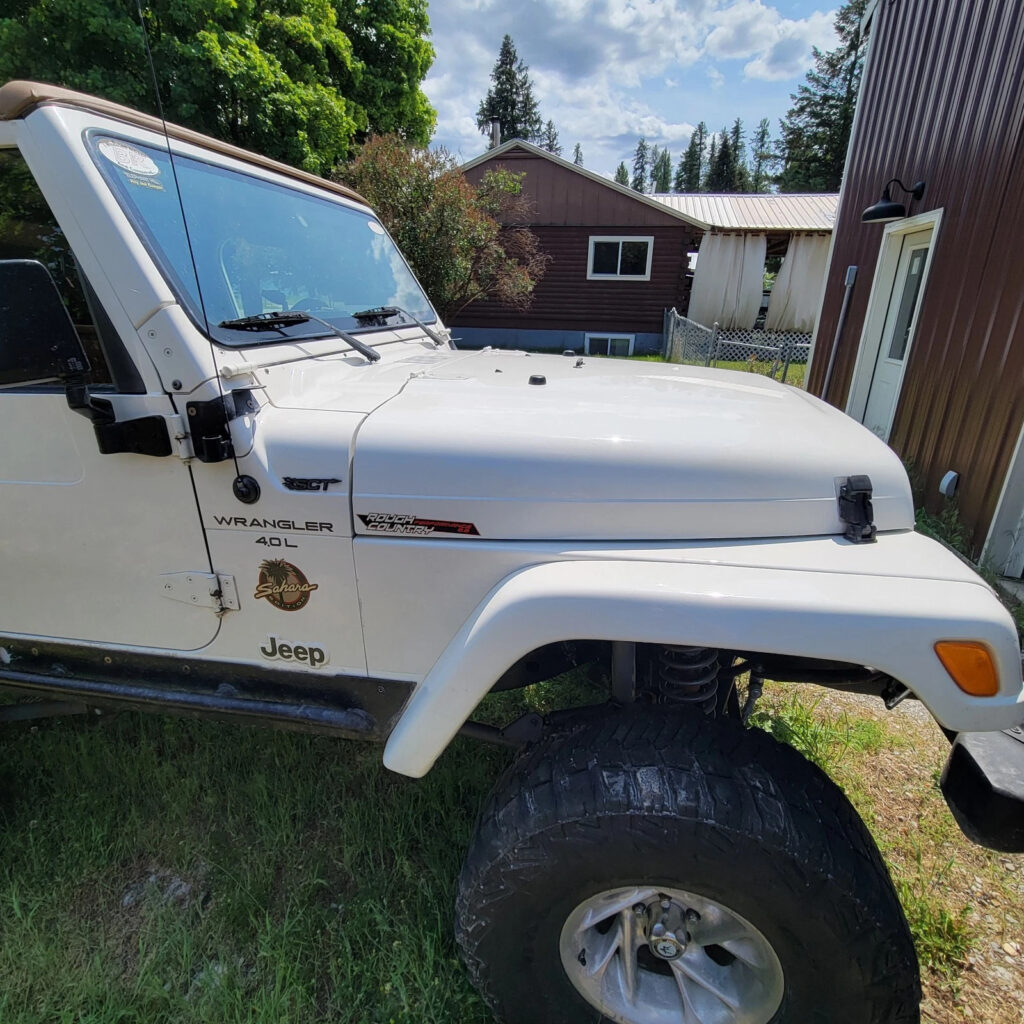 2001 Jeep Sahara