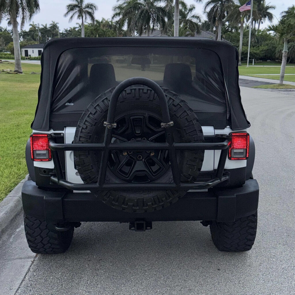 2015 Jeep Wrangler Sahara Rubicon Unlimited Gladiator Cherokee