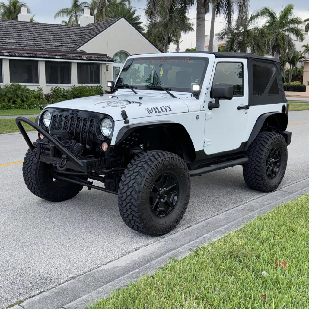 2015 Jeep Wrangler Sahara Rubicon Unlimited Gladiator Cherokee