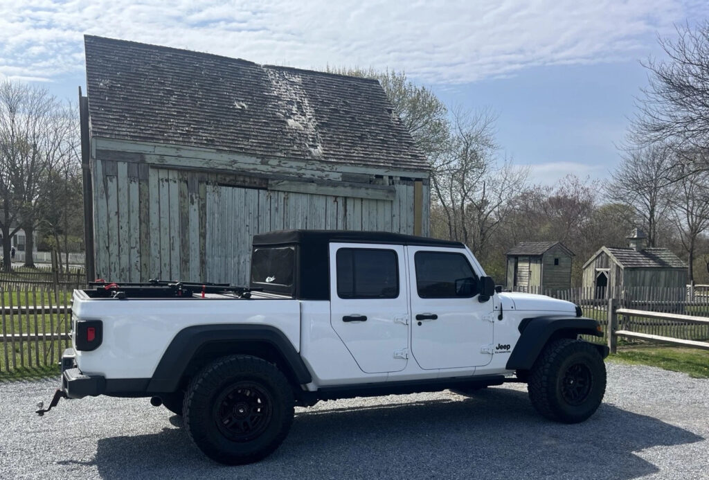2020 Jeep Gladiator Sport S