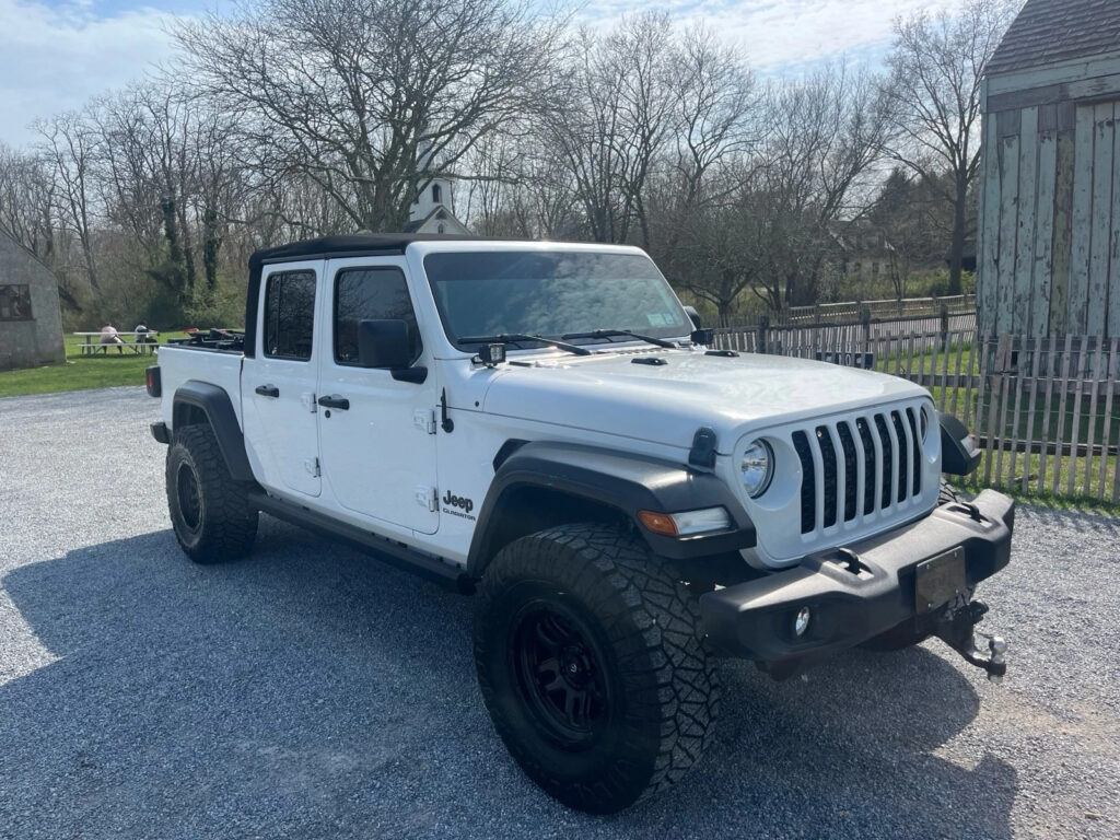 2020 Jeep Gladiator Sport S