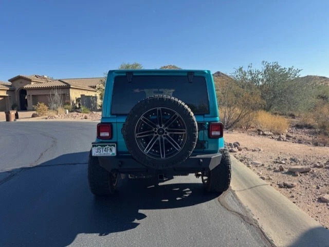 2020 Jeep Wrangler JL Sahara High Altitude