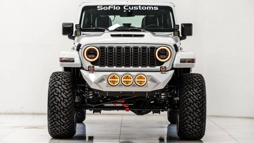 2025 Jeep Wrangler 4-Door Sport 4×4
