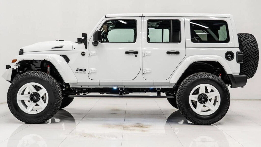 2025 Jeep Wrangler 4-Door Sport 4×4
