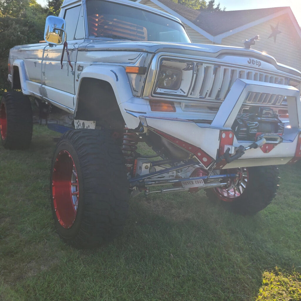 1985 Jeep J10 Pickup