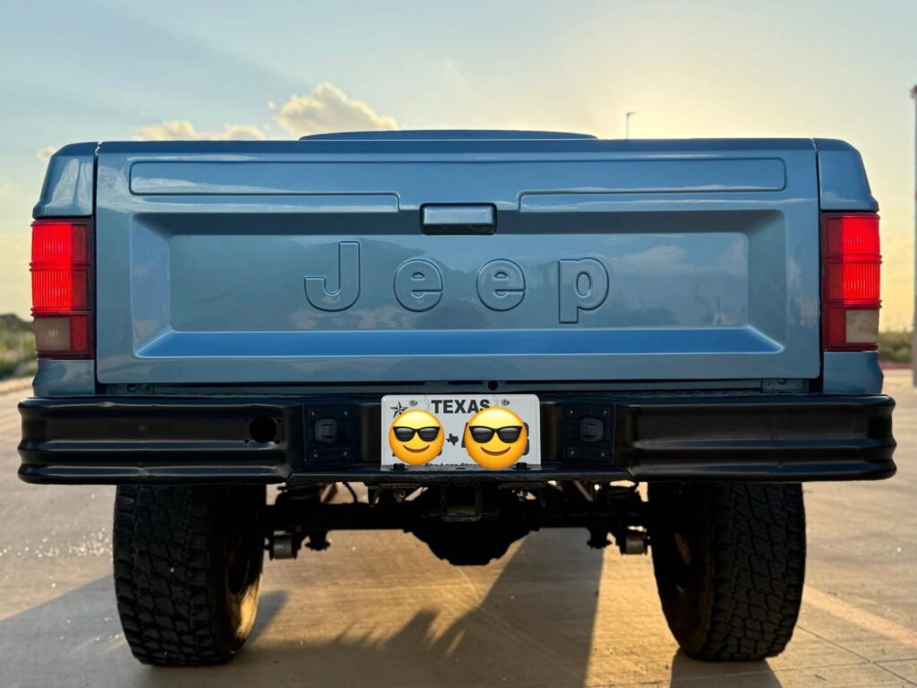 1987 Jeep Comanche