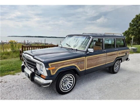 1989 Jeep Wagoneer na prodej
