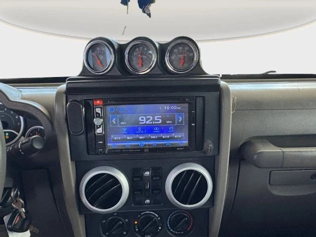 2009 Jeep Wrangler Unlimited Sahara Sport Utility 4D