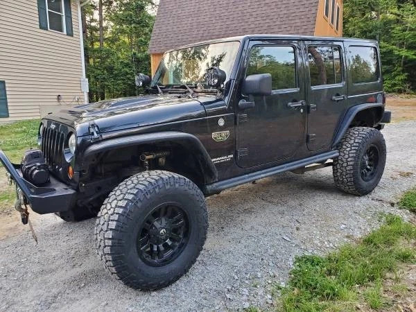 2012 Jeep Wrangler Unlimited Rubicon Call of Duty MW3