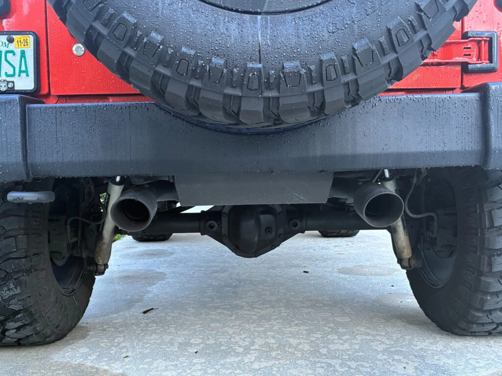 2015 Jeep Wrangler 49700