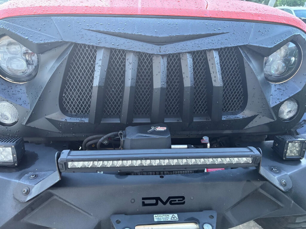 2015 Jeep Wrangler 49700