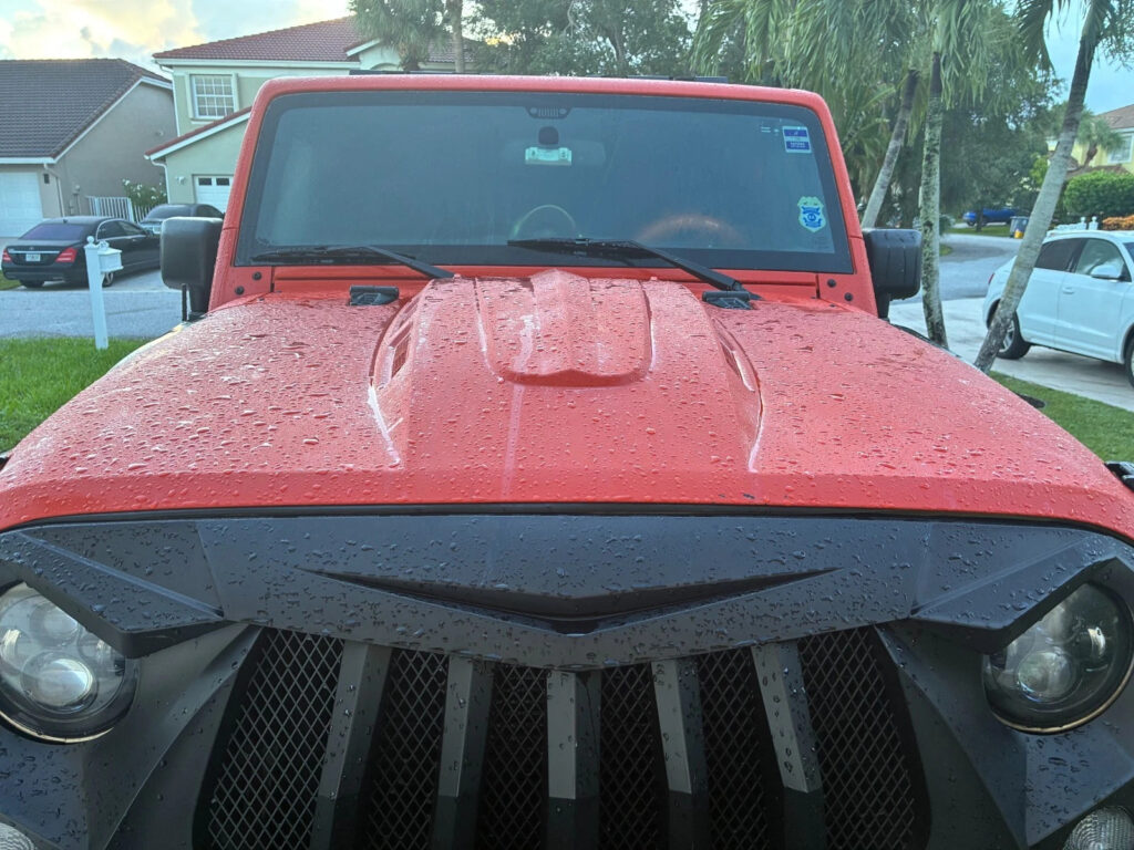 2015 Jeep Wrangler 49700