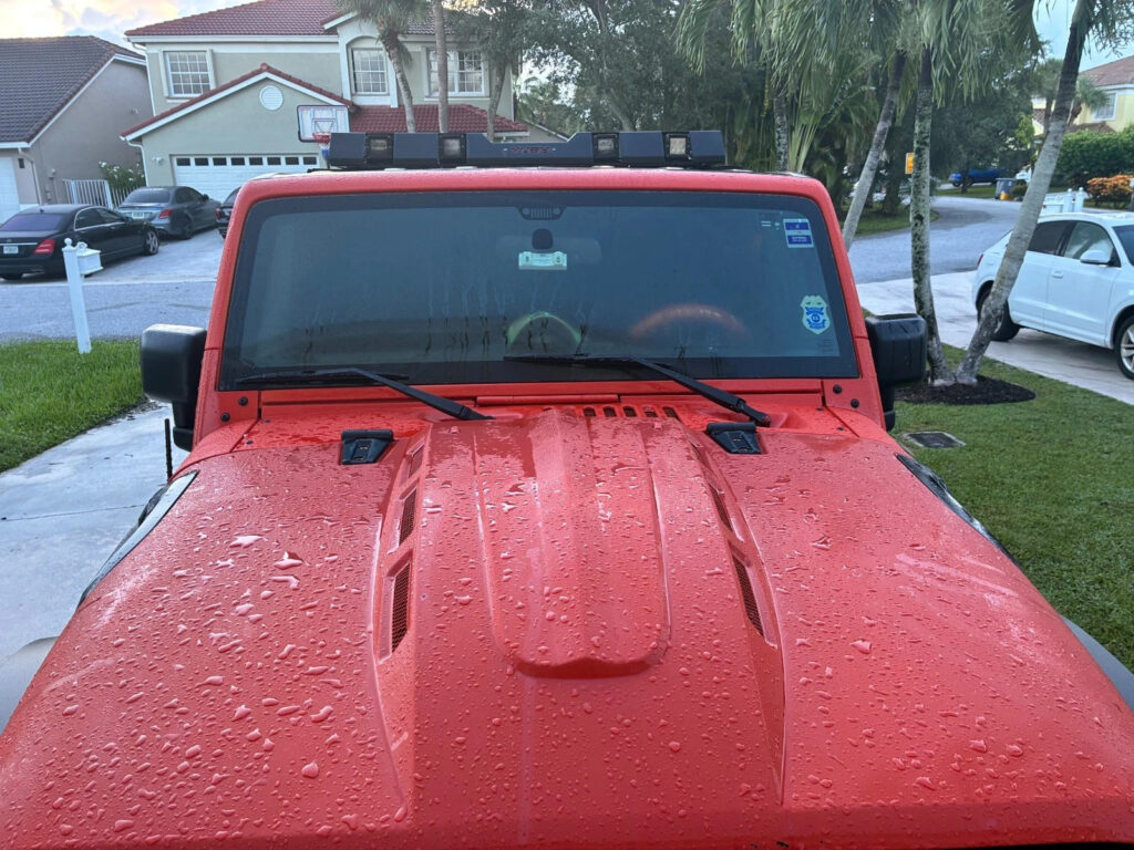 2015 Jeep Wrangler 49700