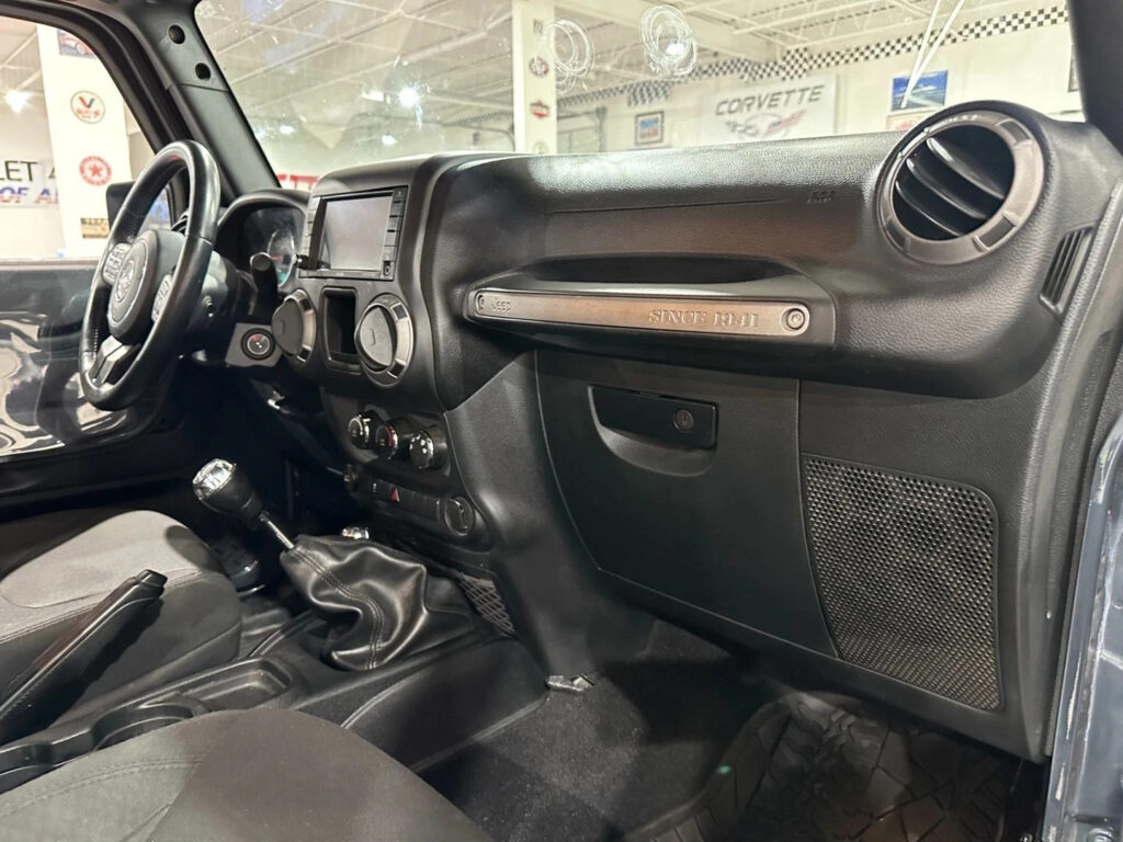 2016 Jeep Wrangler Willys Wheeler, 430 Radio, Max Tow, Fuel 20’s-35’s