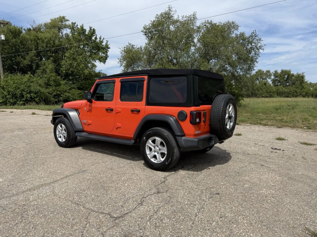2018 Jeep Wrangler Sport