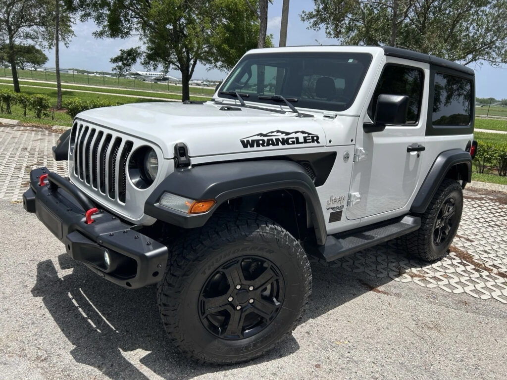 2019 Jeep Wrangler Sport S 4X4