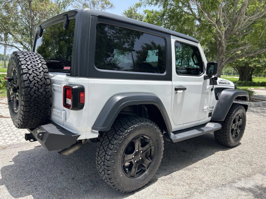 2019 Jeep Wrangler Sport S 4X4