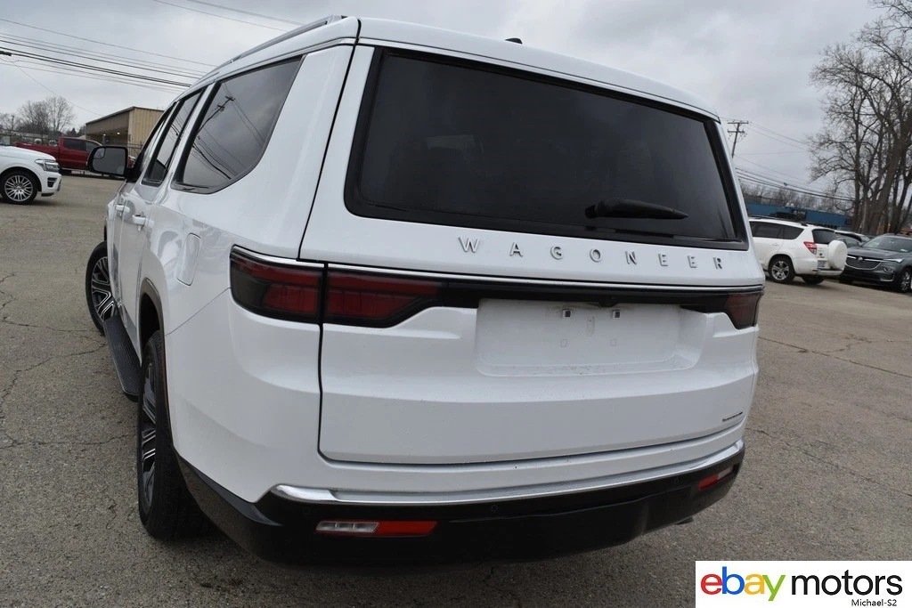 2024 Jeep Wagoneer 3 ROW (L) Series II Luxury-Edition(long Wheel Base)