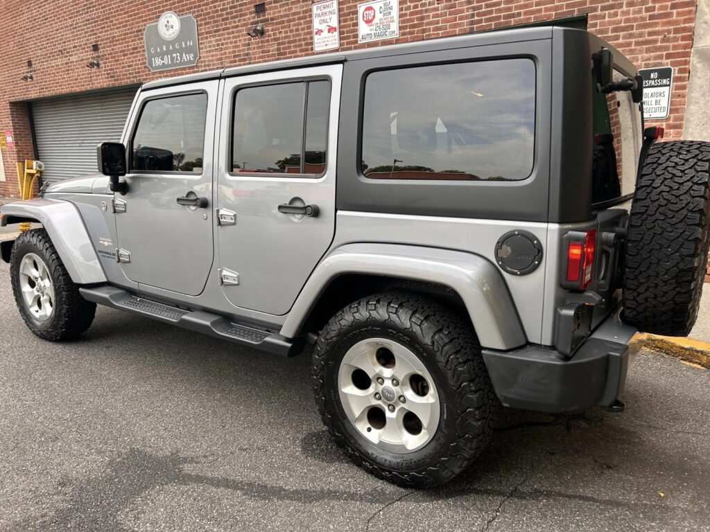 2015 Jeep Wrangler Unlimited Sahara1 Owner 4×4 6 Speed Trans clean Carfax