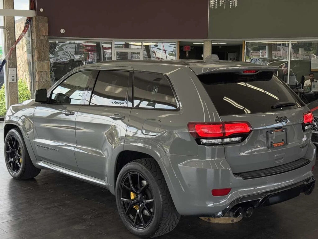 2021 Jeep Grand Cherokee Trackhawk