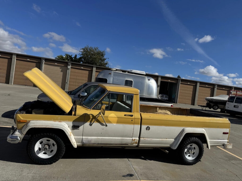 1974 Jeep J10 4 Wheel Drive