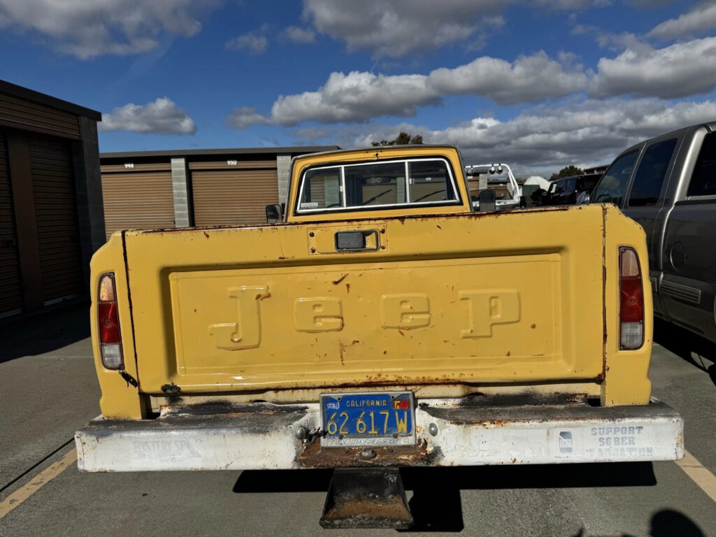 1974 Jeep J10 4 Wheel Drive