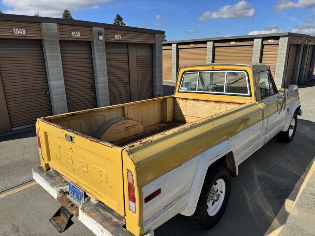 1974 Jeep J10 4 Wheel Drive