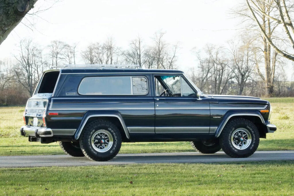 1983 Jeep Cherokee Laredo
