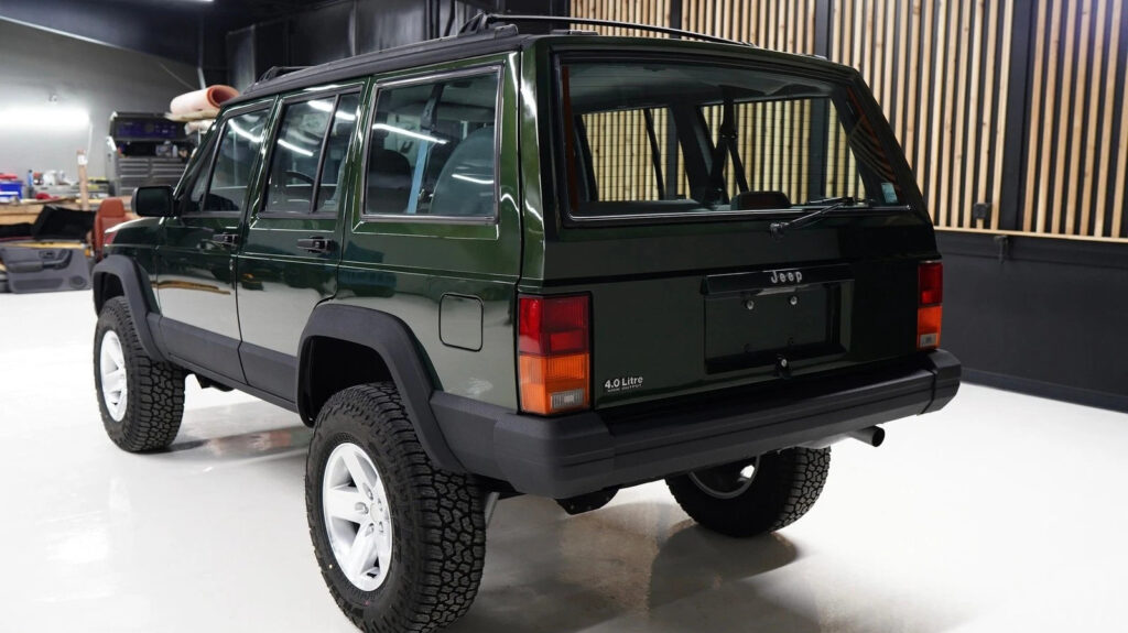1995 Jeep Cherokee 4dr Sport
