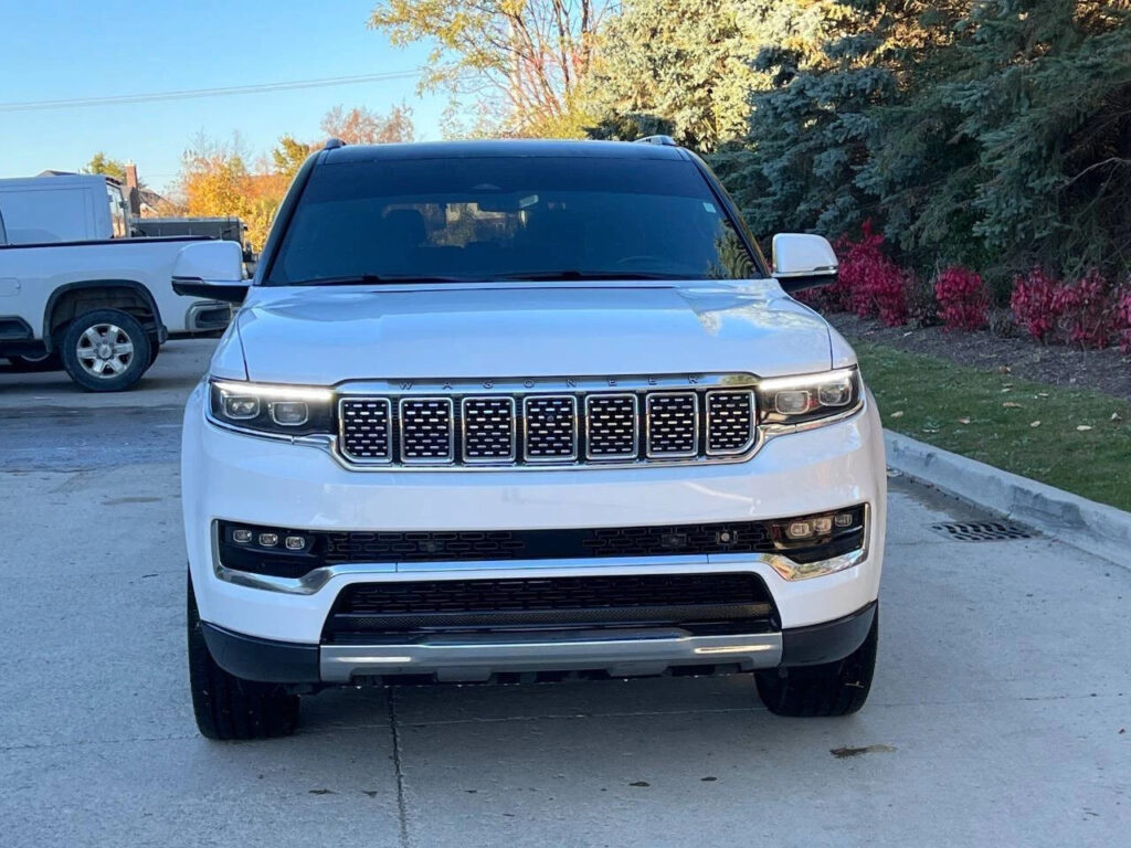 2022 Jeep Grand Wagoneer Series III 4×4 4dr SUV