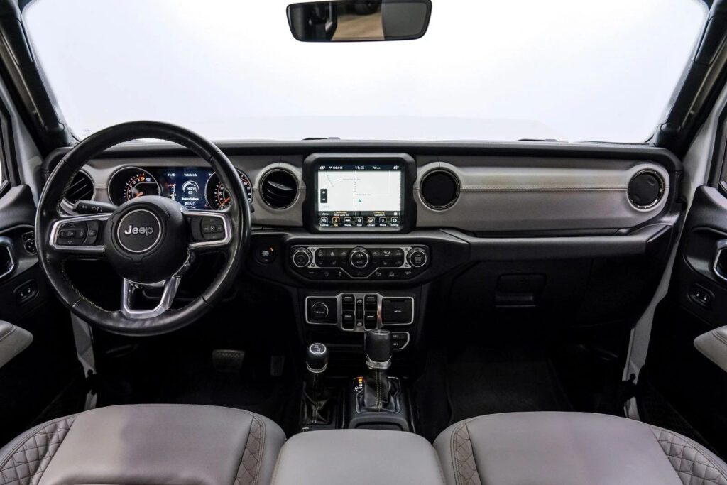 2022 Jeep Wrangler Unlimited High Altitude 4X4 Lifted,led’s,nav,34k