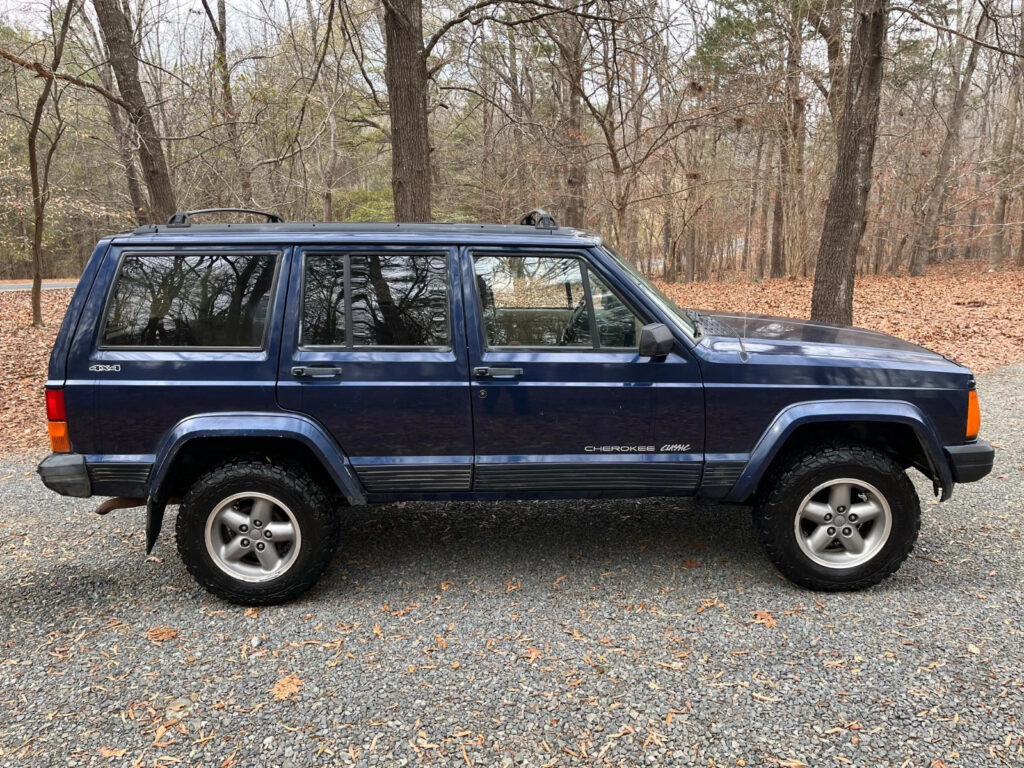 1996 Jeep Cherokee XJ. Rust Free. Only 89k mi.