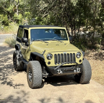 2013 Jeep Wrangler HEMI na prodej