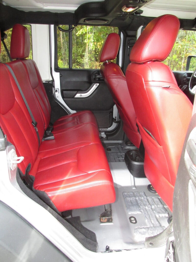 2013 Jeep Wrangler Rubicon