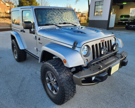 2016 Jeep Wrangler Sahara na prodej