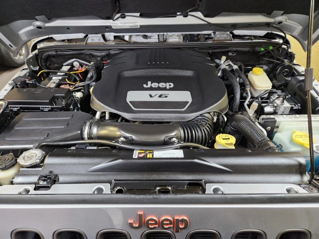 2016 Jeep Wrangler Sahara