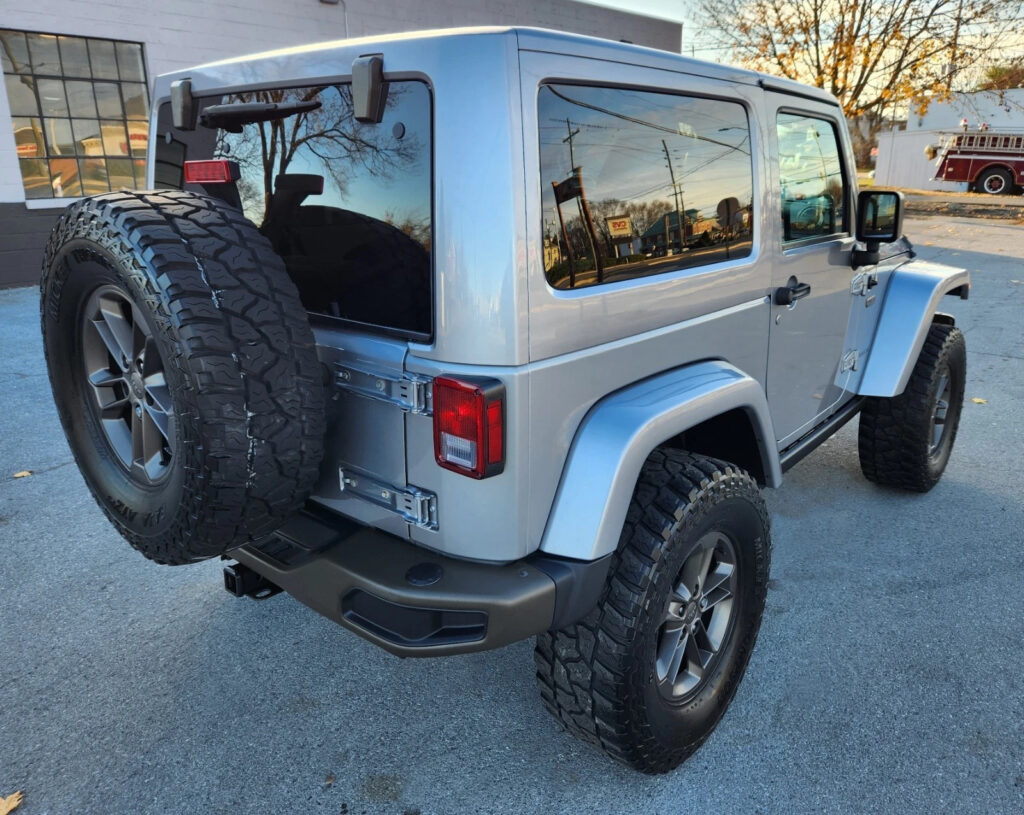 2016 Jeep Wrangler Sahara