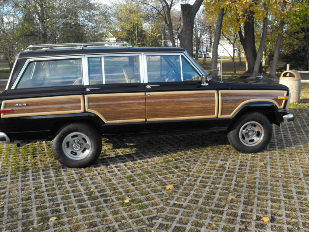 1988 Jeep Wagoneer