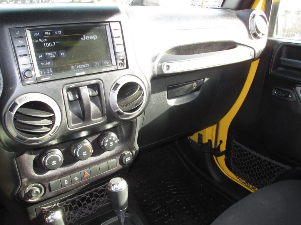 2015 Jeep Wrangler Sport Willys