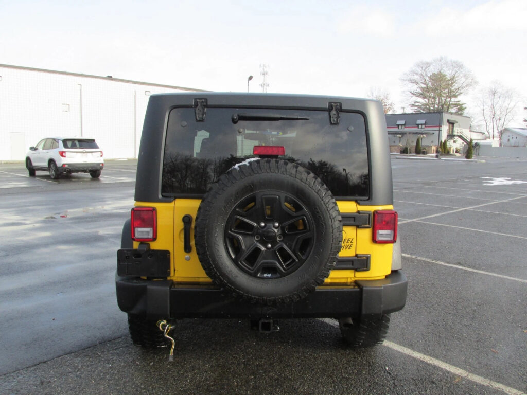 2015 Jeep Wrangler Sport Willys