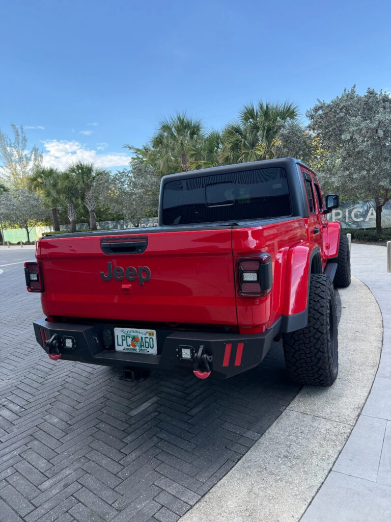2024 Jeep Gladiator Willys
