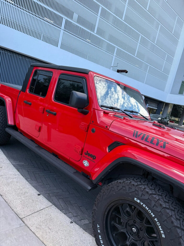 2024 Jeep Gladiator Willys