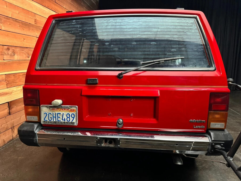 1987 Jeep Cherokee Laredo