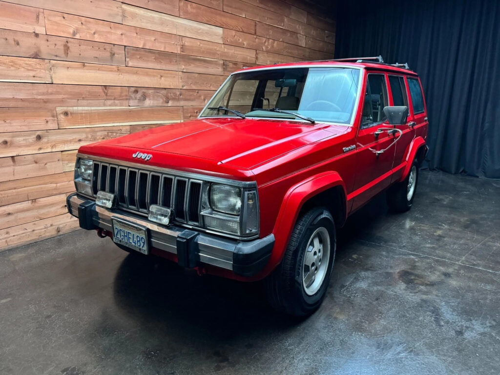 1987 Jeep Cherokee Laredo