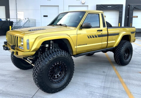 1989 Jeep Comanche MJ Pioneer – NUT &amp; BOLT Restomod Restoration na prodej