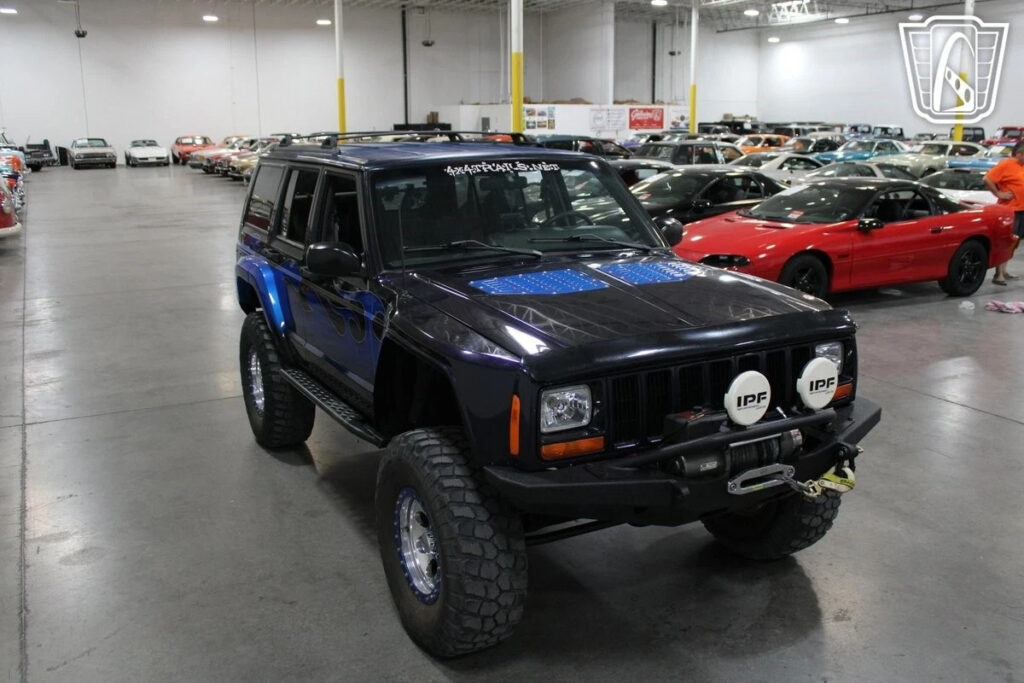 1999 Jeep Cherokee Classic