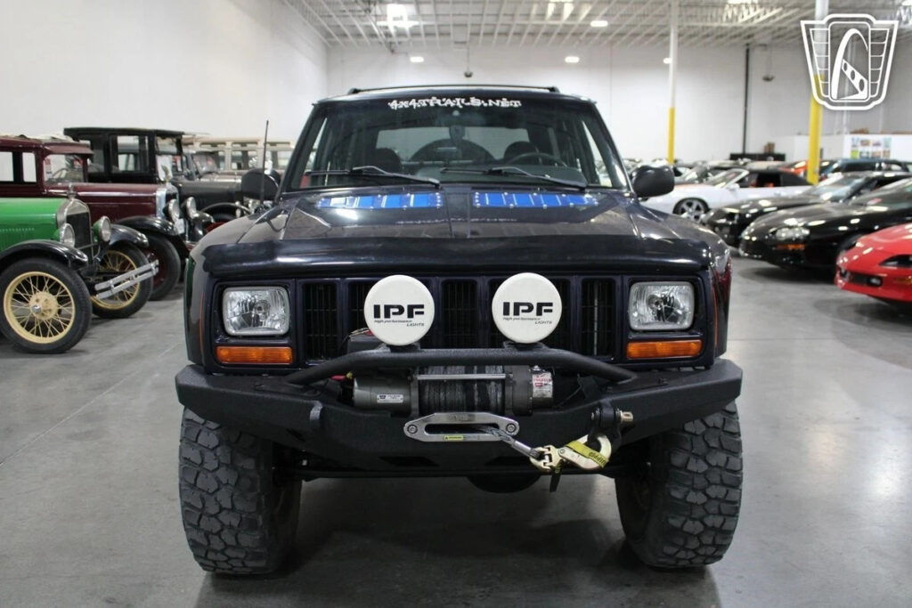 1999 Jeep Cherokee Classic